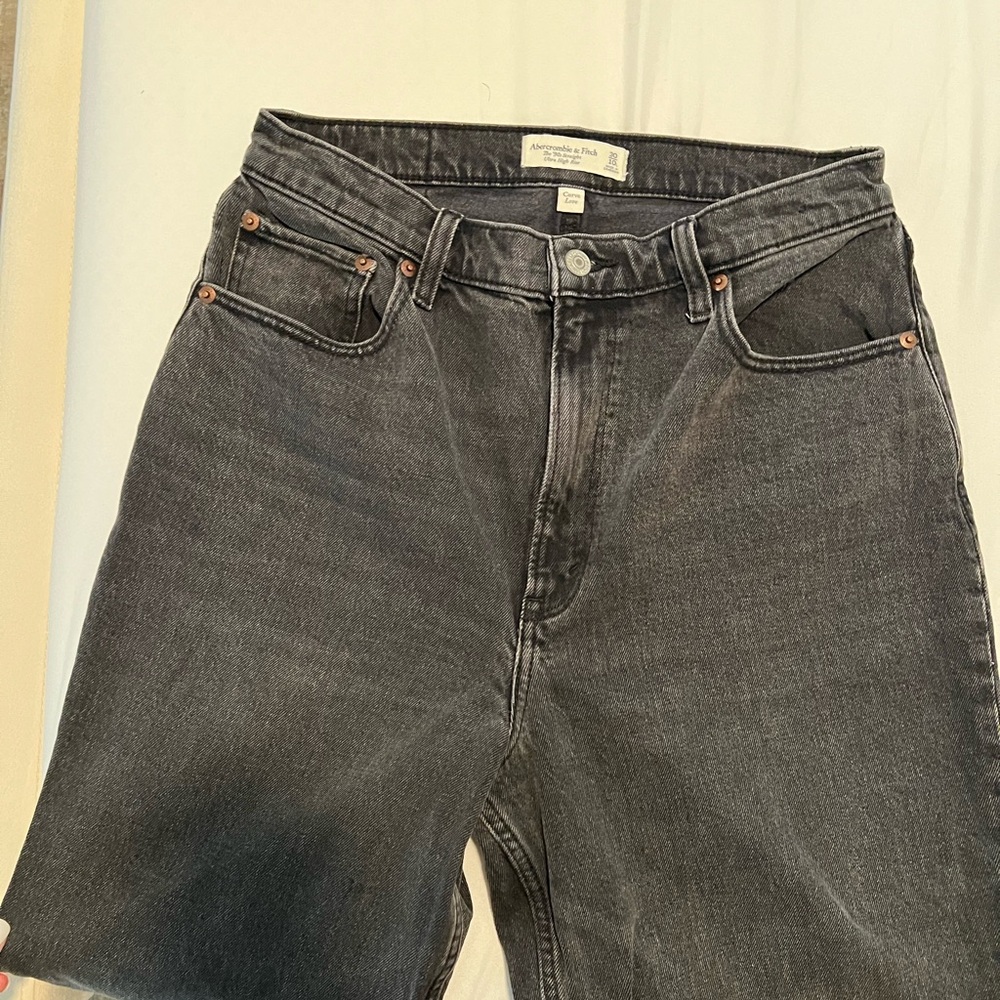 Abercrombie & Fitch Charcoal curve love jeans